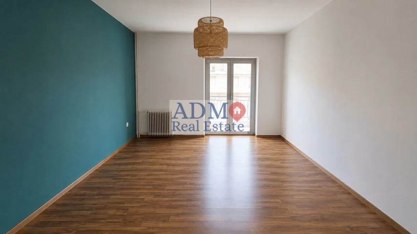 Πωλείται - Γωνιακό Τριάρι διαμέρισμα Τρία Πεύκα - Excellent Corner Two-Bedroom Apartment for Sale in Tria Pefka