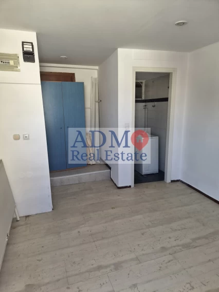 Ενοικιάζεται - Δίχωρη γκαρσονιέρα πλήρως εξοπλισμένη Κέντρο