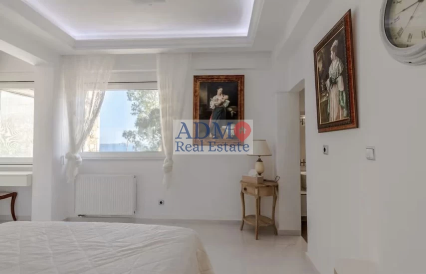 Ενοικιάζεται - Πολυτελές 5άρι πλήρως εξοπλισμένο Παντάνασσα