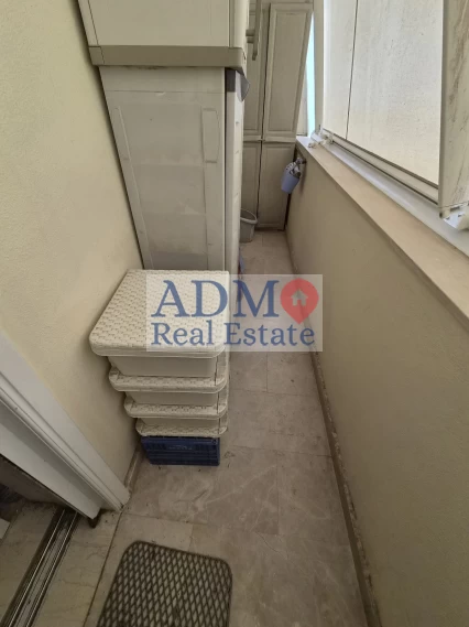 Πωλείται - Τεσσάρι με κλειστό Πάρκινγκ Ατσαλένιο