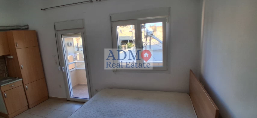 Ενοικιάζεται - Μονόχωρη γκαρσονιέρα πλήρως εξοπλισμένη Δειλινά