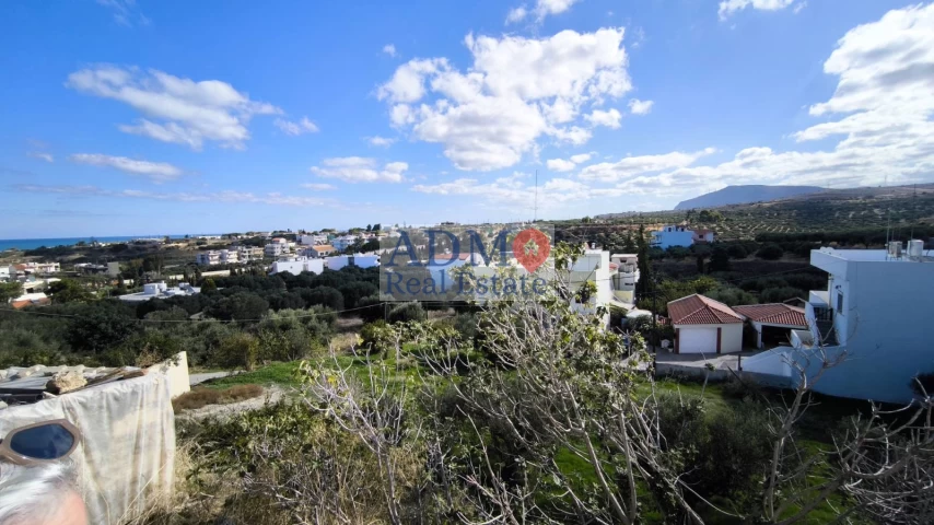 Πωλείται - Παλαιά μονοκατοικία στις Γούρνες - Old Stone Built Detached House