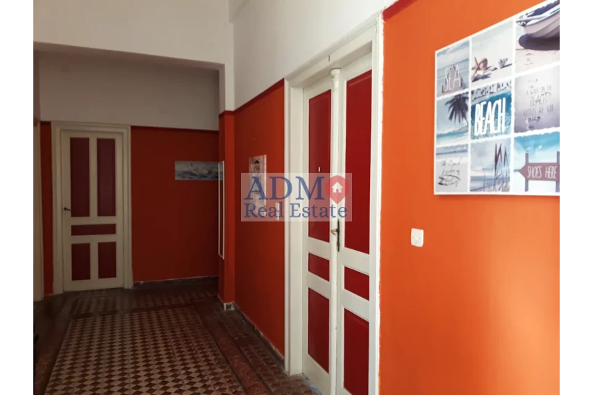 Πωλείται - Νεοκλασικό Κτίριο στο Κέντρο της Πόλης - Neoclassical building in the heart of the Town