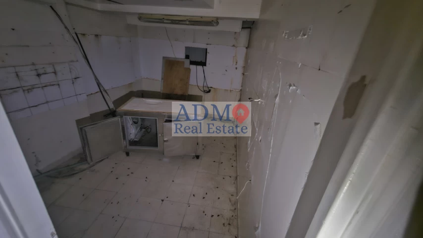 Ενοικιάζεται - Επαγγελματικό κατάλληλο για Μπαρ/Καφέ/Εστίαση στο Κέντρο της Πόλης