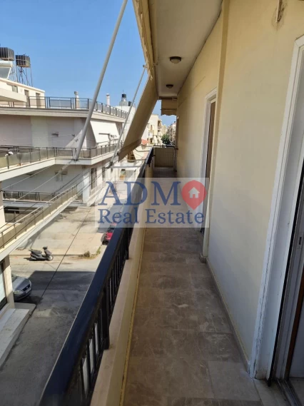 Πωλείται - Τεσσάρι με κλειστό Πάρκινγκ Ατσαλένιο