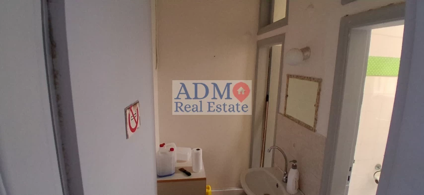 Ενοικιάζεται - Μεγάλος επαγγελματικός χώρος Κέντρο