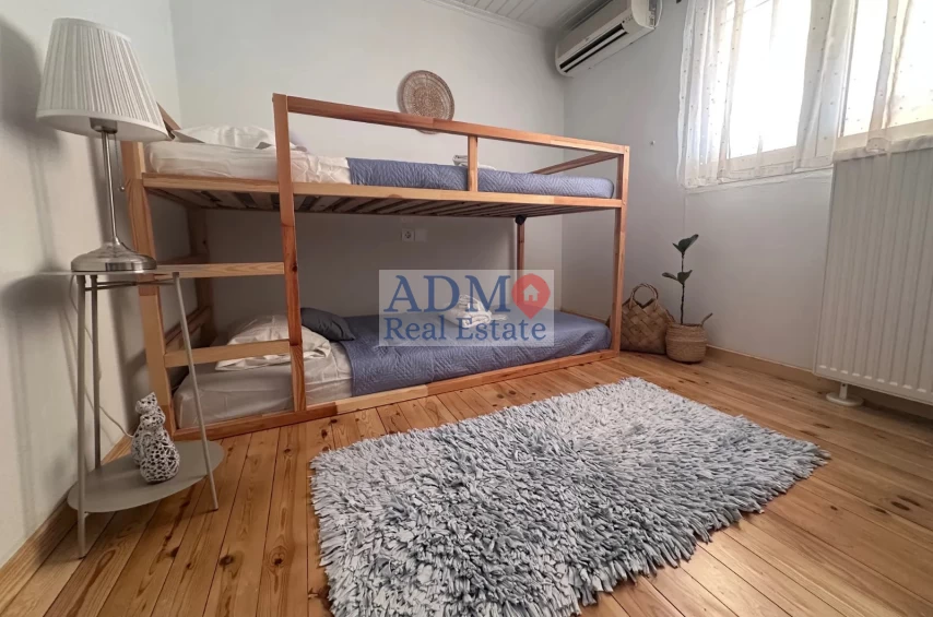Ενοικιάζεται - Μεζονέτα πλήρως εξοπλισμένη Ατσαλένιο