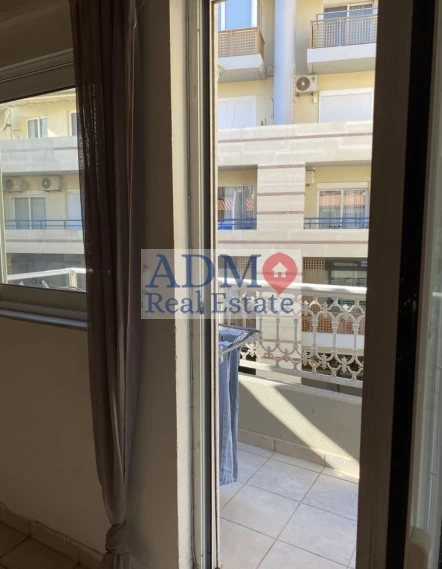 Ενοικιάζεται - Γκαρσονιέρα πλήρως επιπλωμένη Κέντρο
