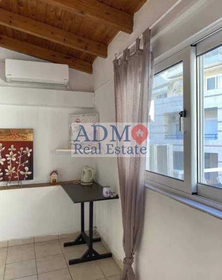 Ενοικιάζεται - Γκαρσονιέρα πλήρως επιπλωμένη Κέντρο