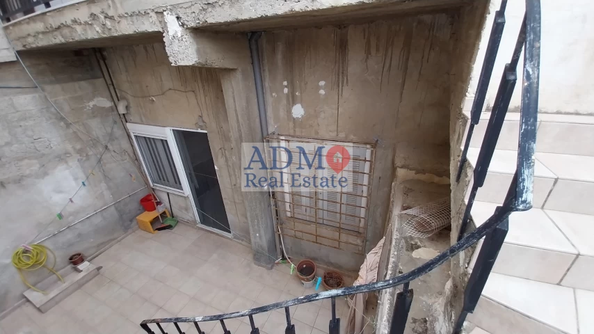 Πωλείται - Τριάρι Ισόγειο διαμέρισμα Κατσαμπάς