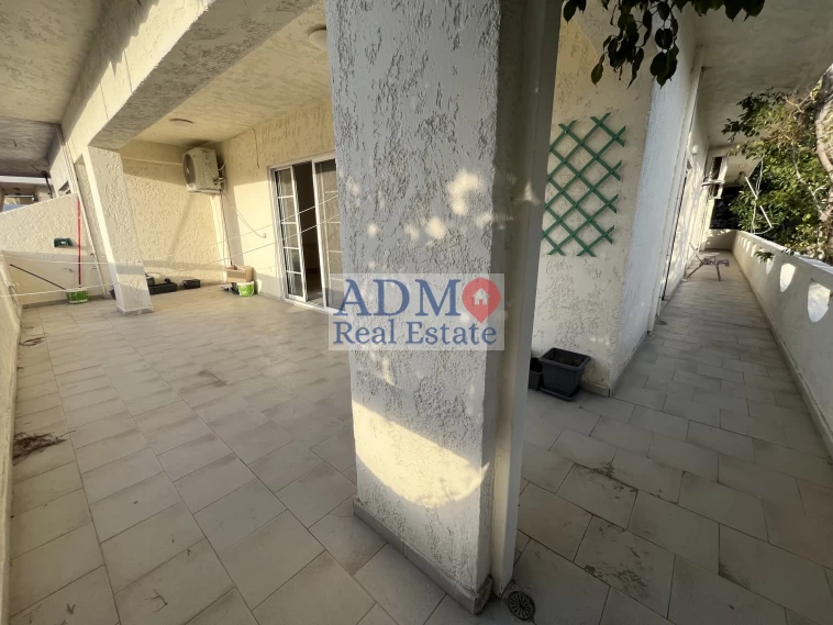 Ενοικιάζεται - Τεσσάρι διαμπερές με τζάκι Αλικαρνασσός