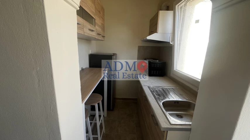 Ενοικιάζεται - Μονόχωρη γκαρσονιέρα πλήρως εξοπλισμένη Χανιώπορτα