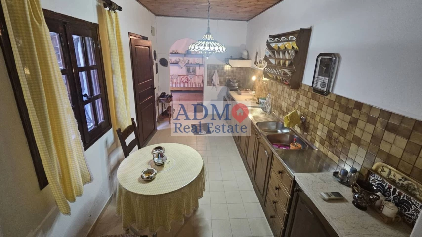 Πωλείται - Παραδοσιακή μονοκατοικία κοντά στο Ηράκλειο - Traditional village house near Heraklion