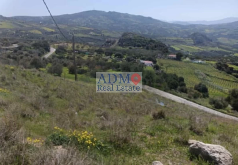 Βαθύπετρο με Ανεμποδιστη Θέα