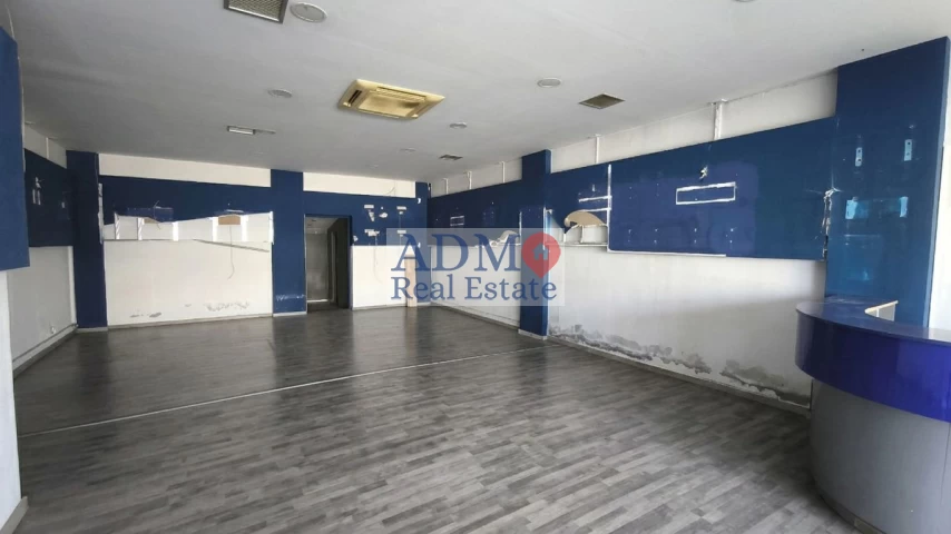 Ενοικιάζεται - Ισόγειο κατάστημα με μεγάλη προβολη Γιόφυρο
