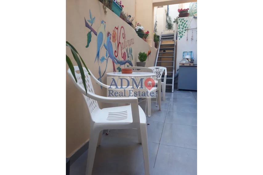 Πωλείται - Νεοκλασικό Κτίριο στο Κέντρο της Πόλης - Neoclassical building in the heart of the Town