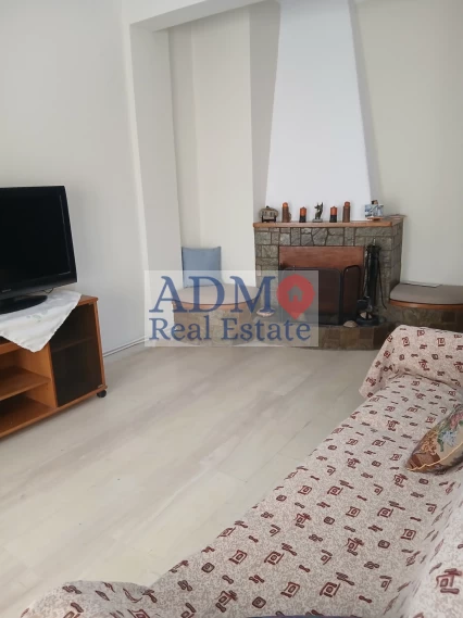 Τριάρι πλήρως εξοπλισμένο Μασταμπάς